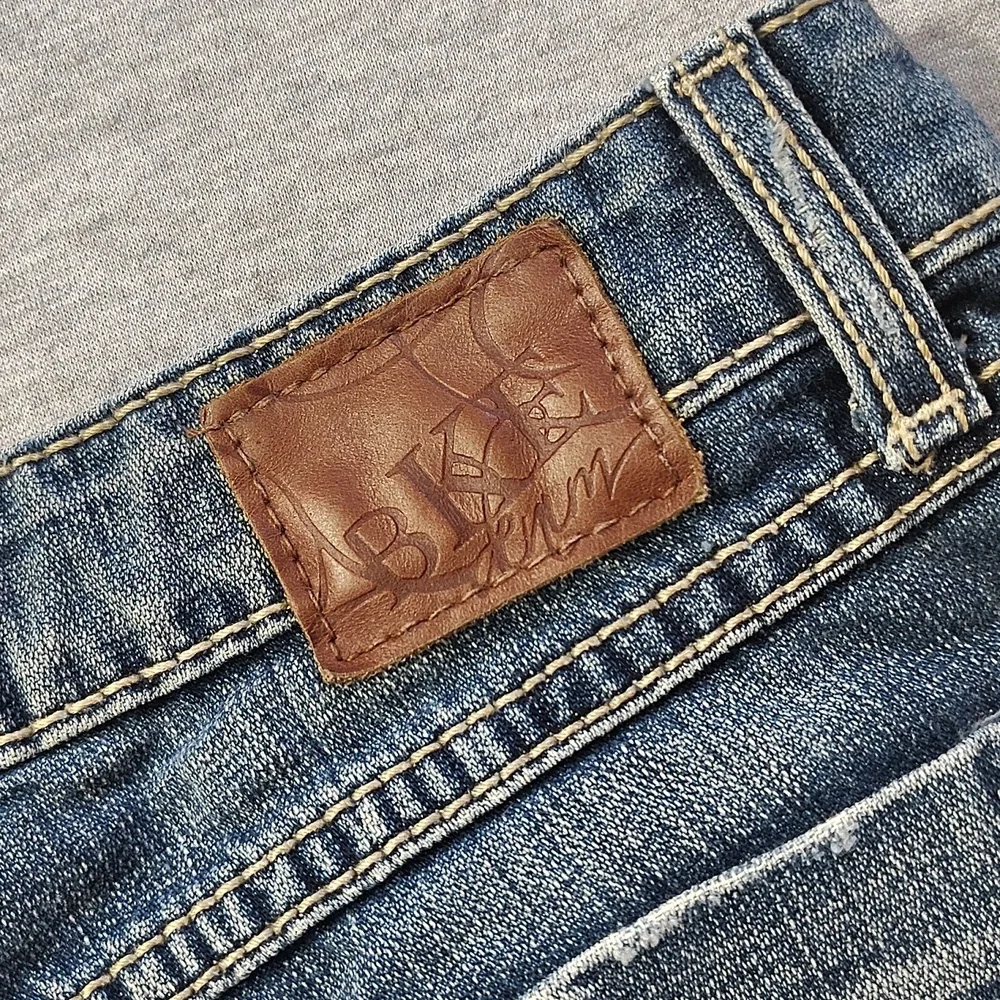 Denim Distressed Women's Shorts BKE BY BUCKLE FRAYED - Picture 10 of 16